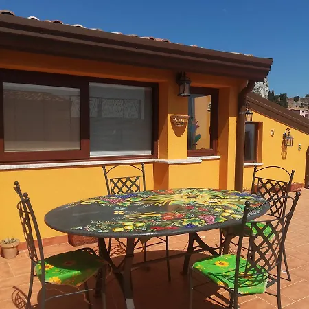Apartmán Attico Sole Luna Taormina